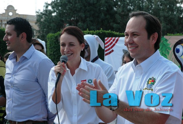 Con magno festival, DIF Zapotlán festeja a miles de niños 1