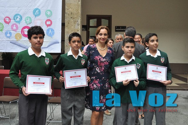 Reconocimiento a Jóvenes Talentosos 7