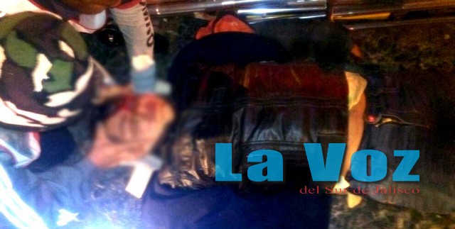 Aparatoso accidente deja un motociclista lesionado