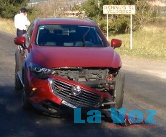 Volcadura en la carretera aEl Fresnito (2)